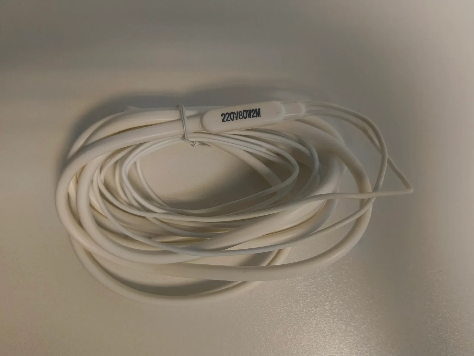Câble chauffant en silicone - 2m - 80 W — image 1/3