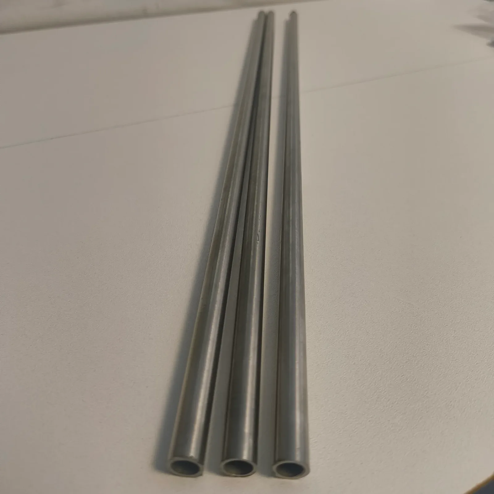 Tube - inox 304 - 500 x 10 mm — image 1/2